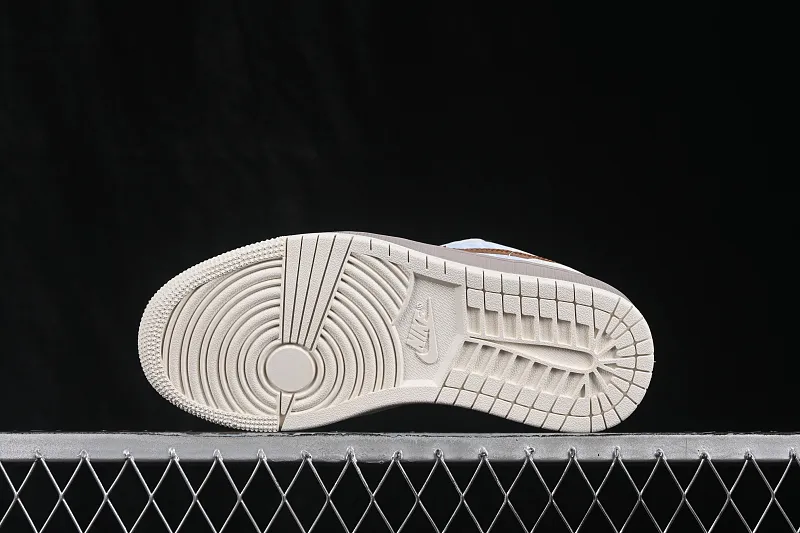 All categories Air Jordan Jordan series basketball shoes Air Jordan 1 Low Air Jordan 1 Low AJ1 Joe 1 low-top retro culture basketball shoes IR7553-422